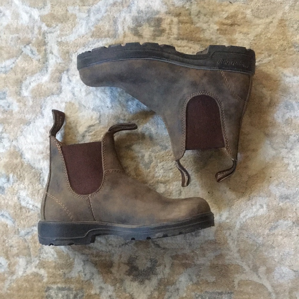 Classic Chelsea Boot - Super 550 Series Boot - Womens - Rustic Brown Blundstones